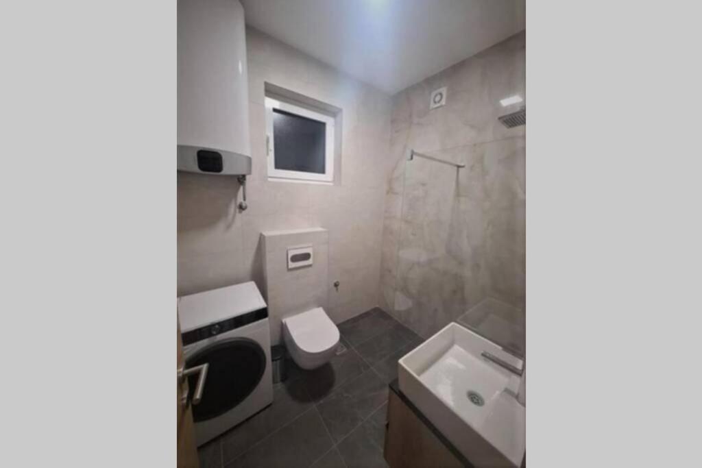 Snp City Center Lux Apartment Novi Sad Bagian luar foto